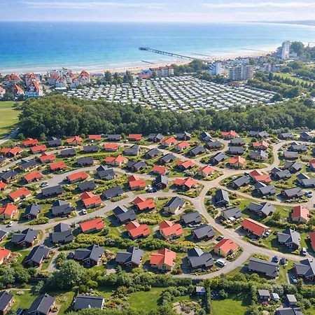 Familienlodge Fuer 10 Personen Mit Sauna * Großenbrode